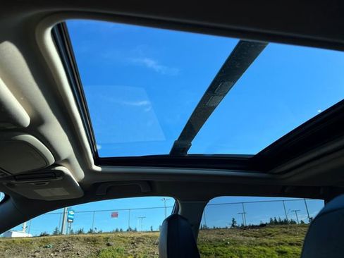 Used 2020 Subaru Forester Limited w/ Popular Package #3 image 31