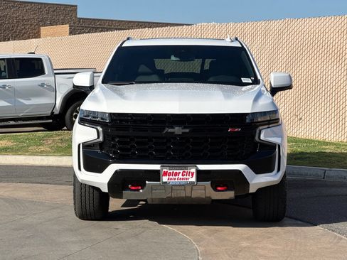 Certified 2023 Chevrolet Tahoe Z71 w/ Z71 Off-Road Package AWD/4WD image 9