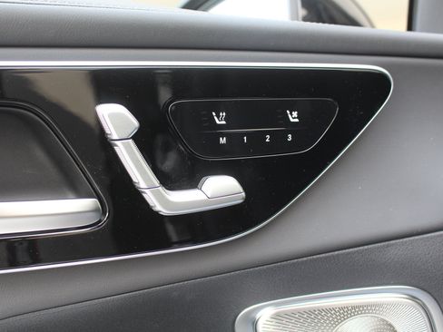 New 2025 Mercedes-Benz GLC 63 AMG S image 13