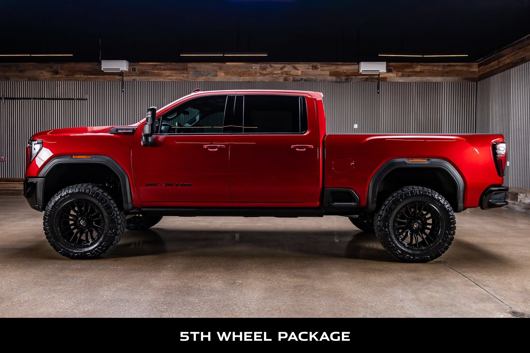 Used 2025 GMC Sierra 2500 AT4X AWD/4WD image 6