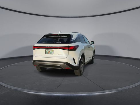 Used 2026 Lexus RX 350 Premium w/ Accessory Package (Z1) FWD image 8