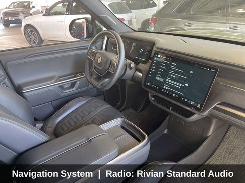 Used 2025 Rivian R1S Adventure image 11