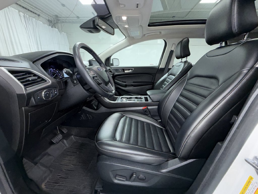Used 2022 Ford Edge SEL w/ Convenience Package AWD/4WD image 12
