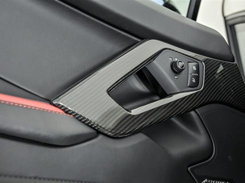 Used 2017 Lamborghini Aventador S AWD/4WD image 16