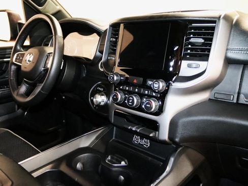 Used 2024 RAM 1500 Laramie image 64