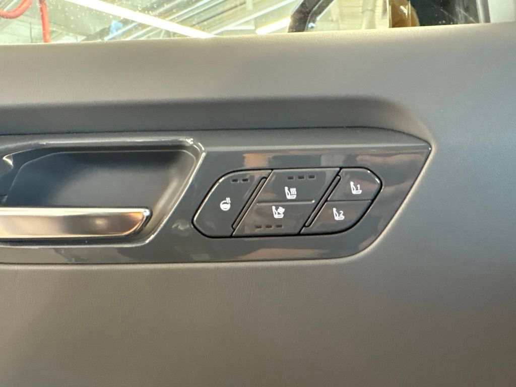Certified 2024 Kia EV9 Land AWD/4WD image 17