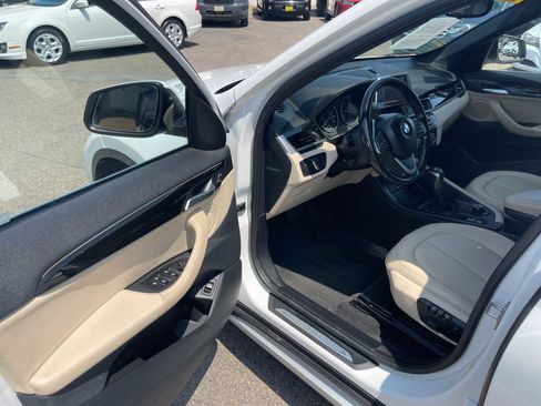 Used 2018 BMW X1 sDrive28i image 16