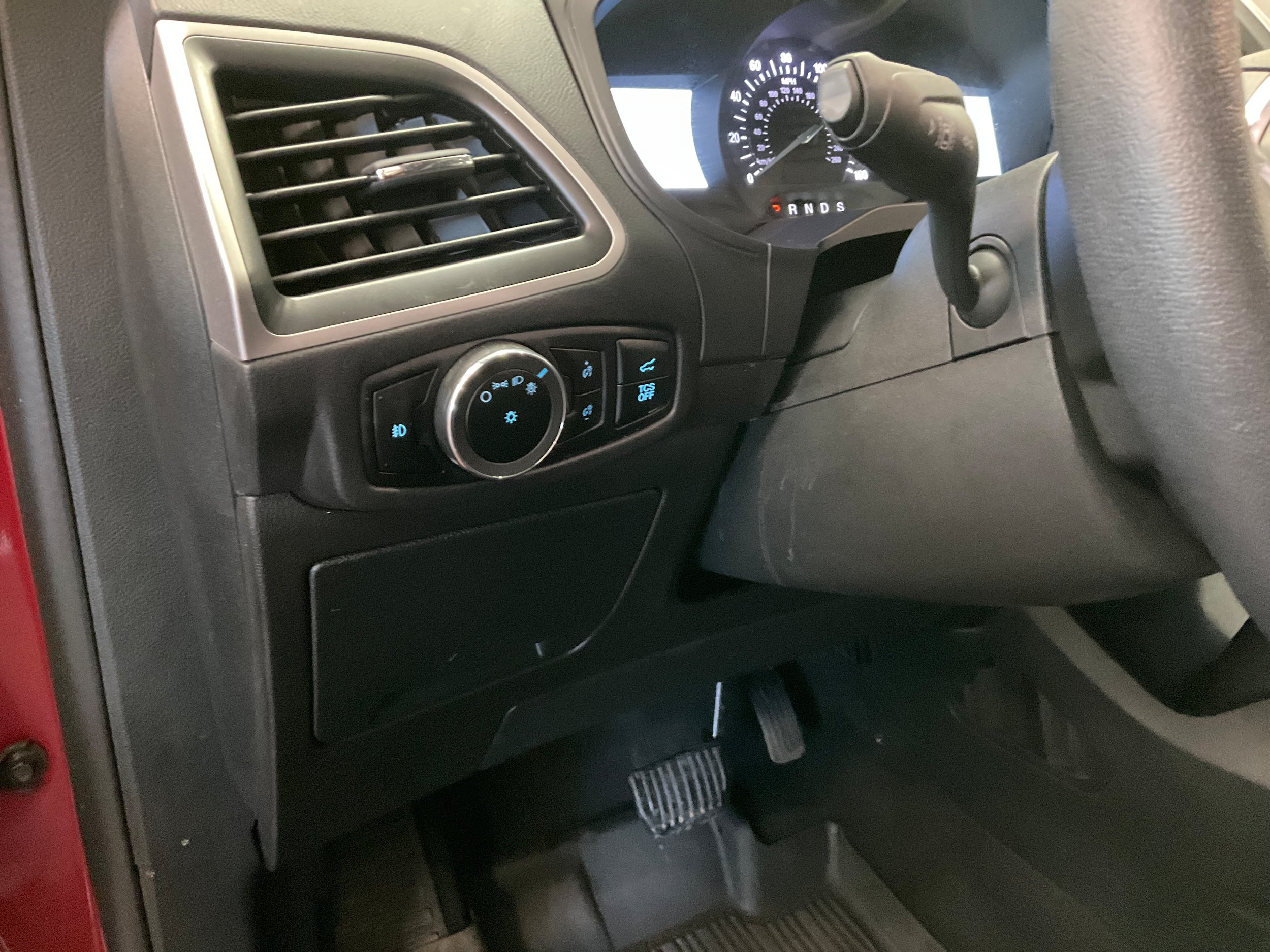 Used 2024 Ford Edge SEL w/ Convenience Package AWD/4WD image 12