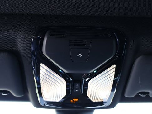 Used 2023 BMW 330i Sedan w/ Driving Assistance Package image 51