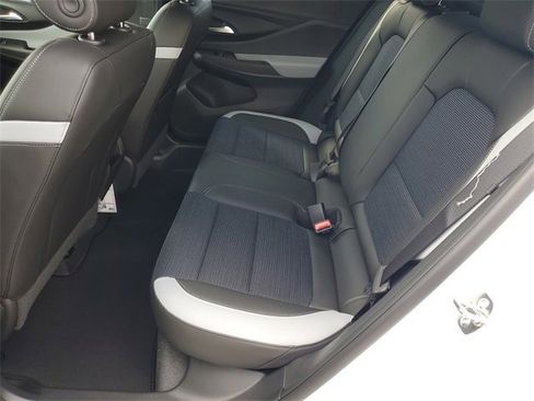 New 2026 Buick Envista Preferred w/ Convenience II Package image 20