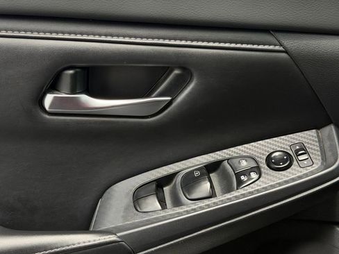 Used 2022 Nissan Sentra SV w/ Trunk Package FWD image 23