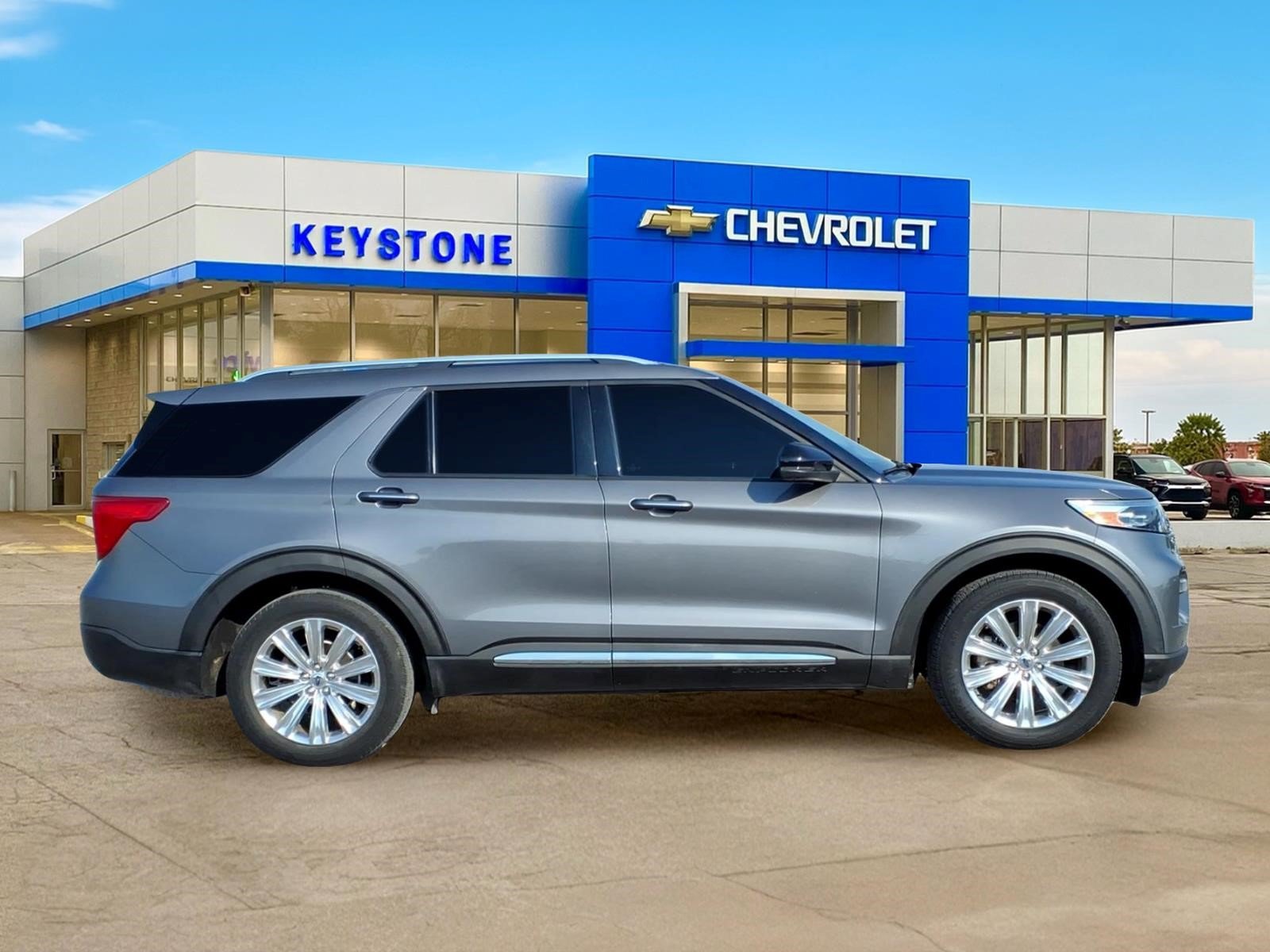 Used 2021 Ford Explorer Limited w/ Equipment Group 301A RWD image 8