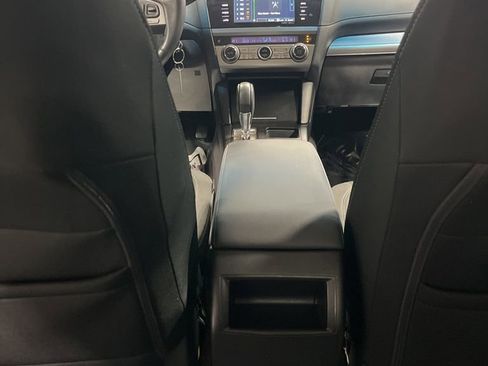 Used 2017 Subaru Legacy 2.5i Premium AWD/4WD image 39