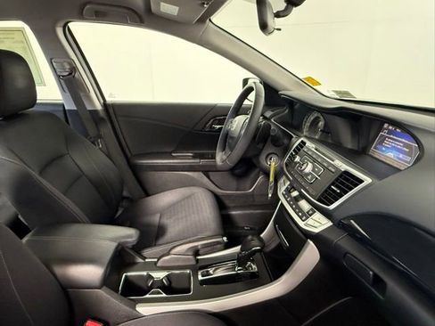 Used 2015 Honda Accord Sport image 52