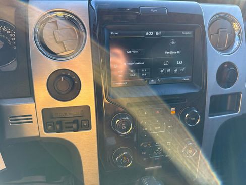 Used 2013 Ford F150 Platinum image 16