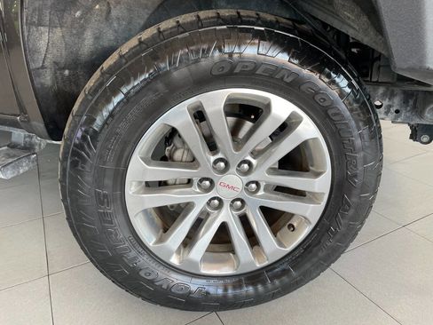 Used 2019 GMC Canyon SLT w/ Driver Alert Package image 10