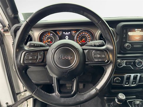 Certified 2020 Jeep Wrangler Sport image 14