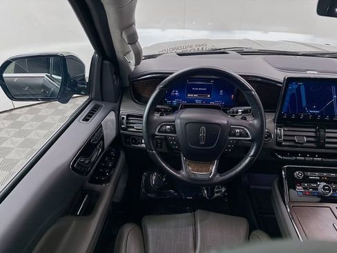 Used 2024 Lincoln Navigator Black Label image 24