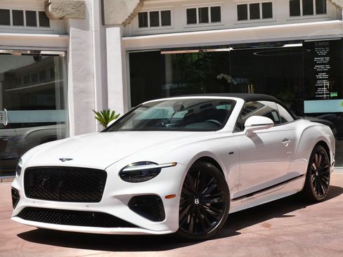 Used 2025 Bentley Continental GT Speed AWD/4WD image 12