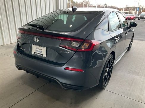 Certified 2025 Honda Civic Sport image 22