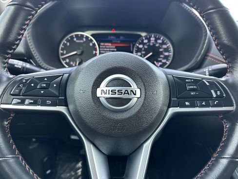 Used 2022 Nissan Sentra SR w/ Midnight Edition image 22