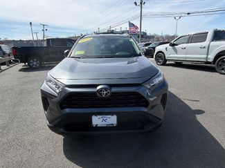 Used 2019 Toyota RAV4 LE video 2