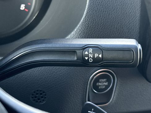 Used 2020 Mercedes-Benz Sprinter 2500 image 25