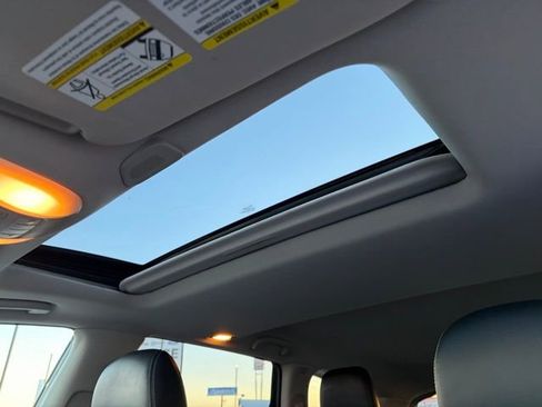 Used 2019 INFINITI QX60 Luxe w/ Essential Package image 26