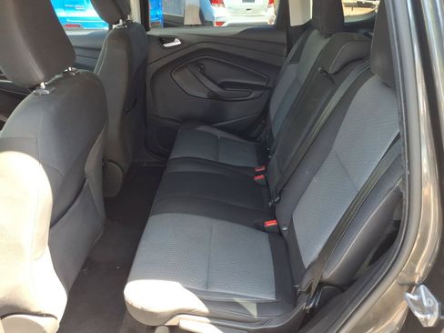 Used 2018 Ford Escape SE w/ SE Sync 3 Package FWD image 15