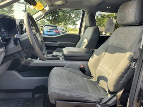 Used 2022 Ford F150 XLT w/ XTR Package AWD/4WD image 7