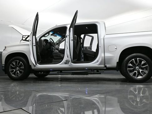 Used 2022 Chevrolet Silverado 1500 LT RWD image 33