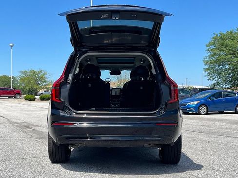 Used 2026 Volvo XC90 B6 Ultra w/ Protection Package Premier AWD/4WD image 25