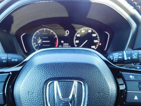 Certified 2025 Honda Pilot TrailSport image 42