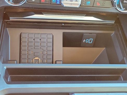 New 2026 Ford F350 Platinum image 31