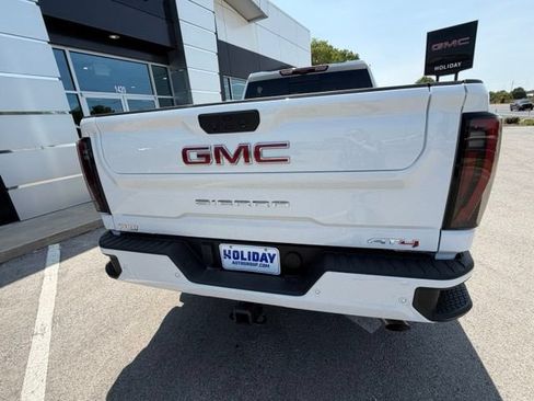 New 2026 GMC Sierra 2500 AT4 w/ AT4 Premium Plus Package AWD/4WD image 28