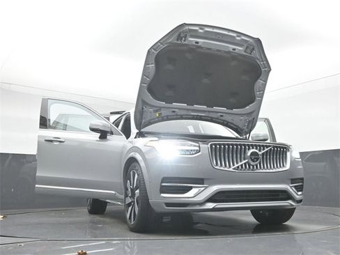Used 2025 Volvo XC90 T8 Ultra image 56