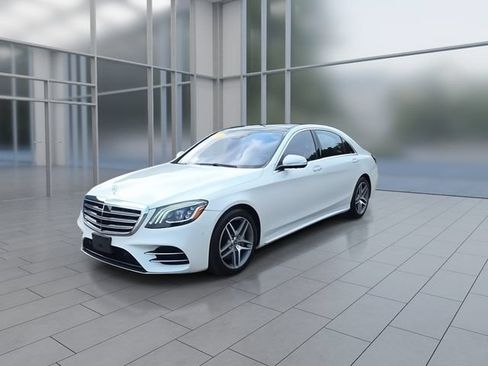 Used 2020 Mercedes-Benz S 560 4MATIC Sedan image 4