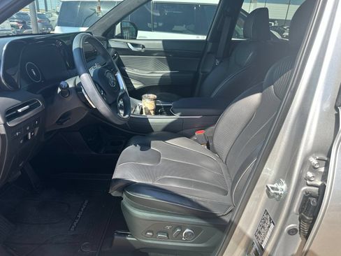 Used 2024 Hyundai Palisade Calligraphy AWD/4WD image 16