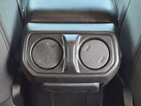 Used 2021 Jeep Gladiator Sport AWD/4WD image 16