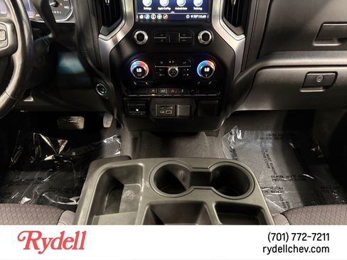 Used 2020 GMC Sierra 1500 SLE w/ SLE Value Package AWD/4WD image 15