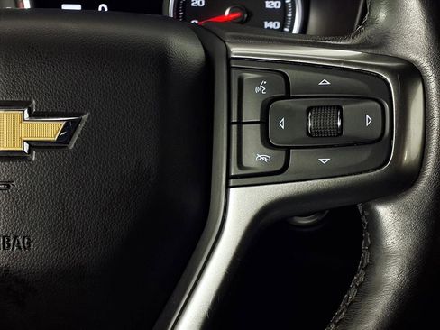 Used 2021 Chevrolet Suburban Premier image 20