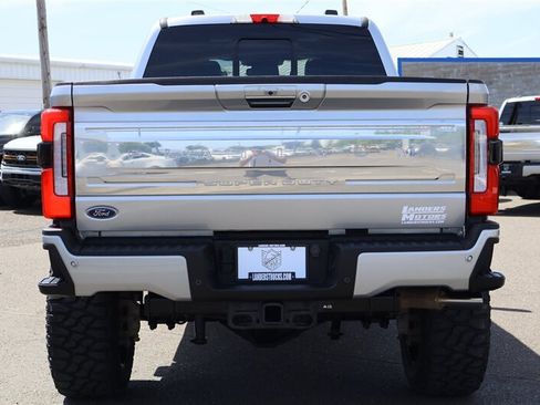 Used 2023 Ford F350 Platinum w/ FX4 Off-Road Package AWD/4WD image 4