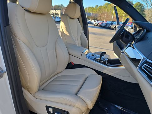 Used 2020 BMW X5 xDrive40i w/ Premium Package image 10