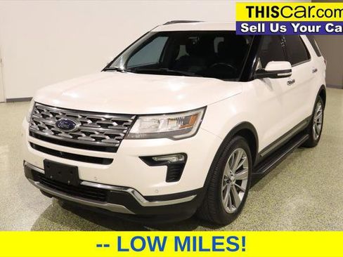 Used 2018 Ford Explorer Limited w/ Ford Safe & Smart Package image 3