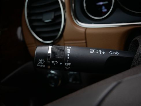 Used 2014 Buick Enclave Premium w/ Trailering Provision Package image 24