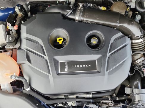 Used 2019 Lincoln MKC Reserve w/ MKC Climate Package image 25