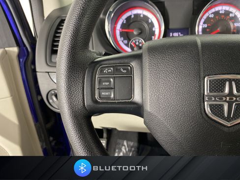 Used 2018 Dodge Grand Caravan SE w/ UConnect Hands-Free Group FWD image 21