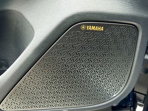 New 2026 Mitsubishi Outlander SE image 19