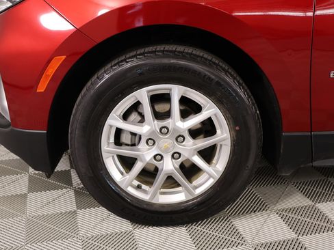 Used 2022 Chevrolet Equinox LT FWD image 17