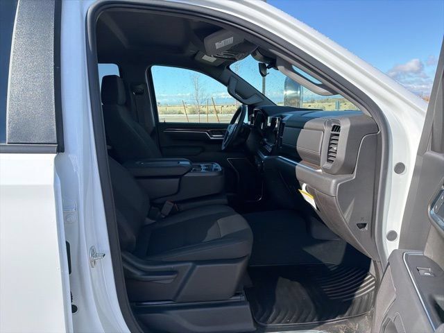 Used 2026 Chevrolet Silverado 1500 LT w/ Safety Package AWD/4WD image 31